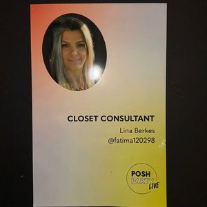 Poshmark it’s such a beautiful community. Adorbs 😍🥰